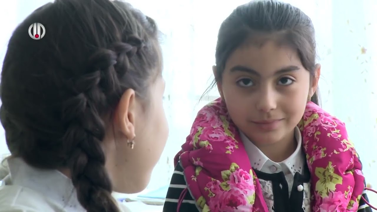 ՄԵՆՔ ԵՆՔ, ՄԵՐ ՍԱՐԵՐԸ  ՄԱՅԱԿՈՎՍԿԻ  MENQ ENQ, MER SARER@  MAYAKOVSKI