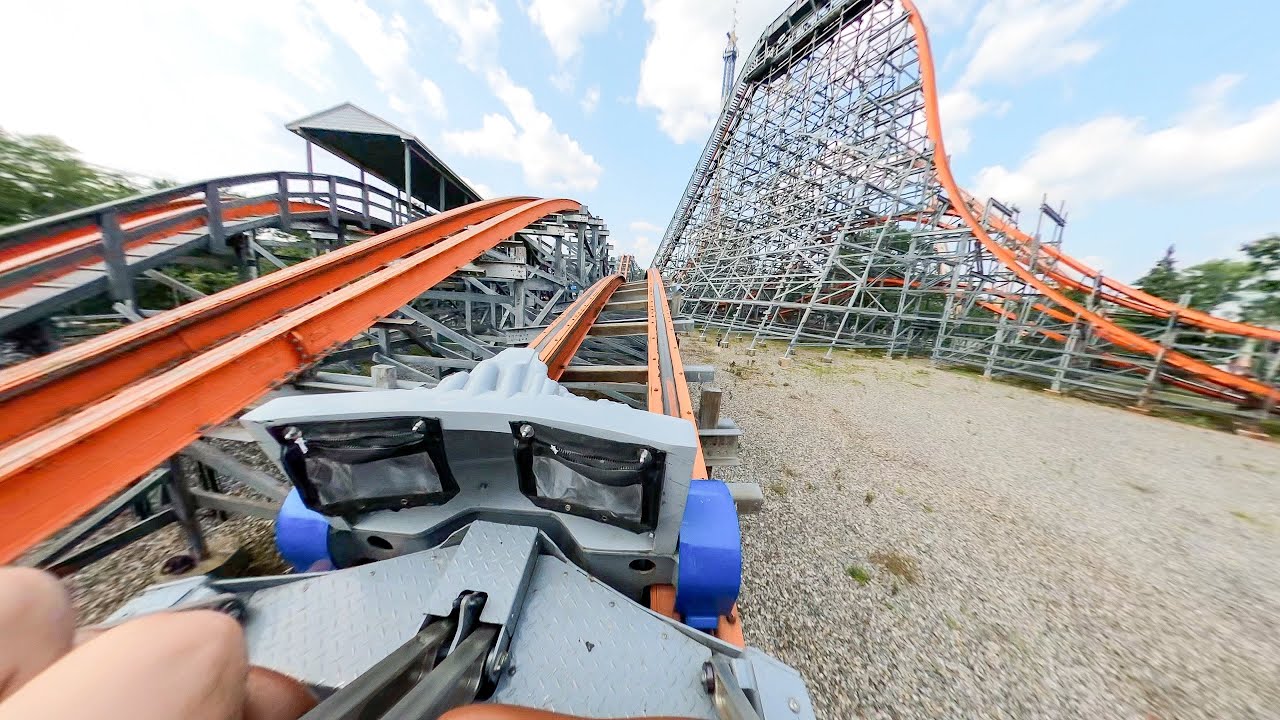 Wicked Cyclone at Six Flags New England - FULL POV