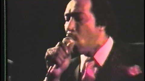 Jackson Southernaires - He Keeps On Blessing Me