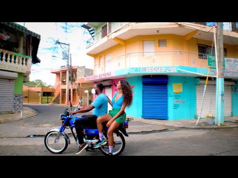 YEИDRY - En El Patio (Documentary)