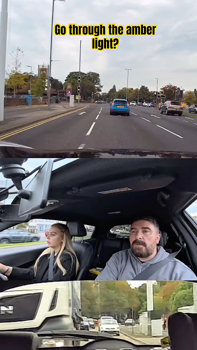 Go through the amber light? #drivinginstructor #drivinglicense #drivingtest #mocktest