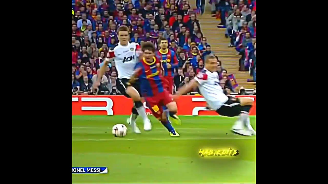 Meeeeeeeeesi 🔥 #football #messi #back.to.2011 - YouTube