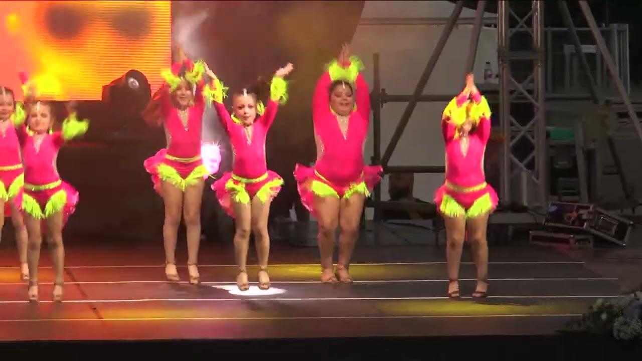 BABY LATIN (3 - 5 ANNI ) - MENEA LATIN MIX