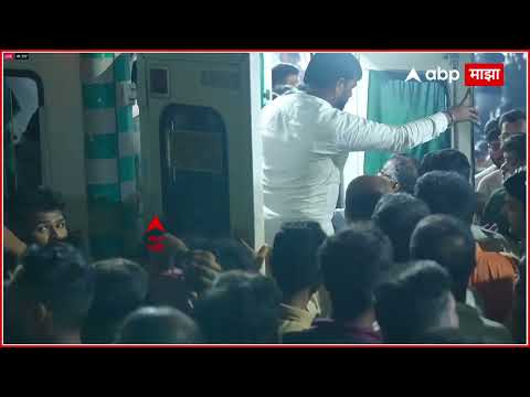 Pune MPSC Student Protest Ambulance : विद्यार्थ्याची प्रकृती बिघडली, रग्णवाहिकेतून विद्यार्थी रवाना