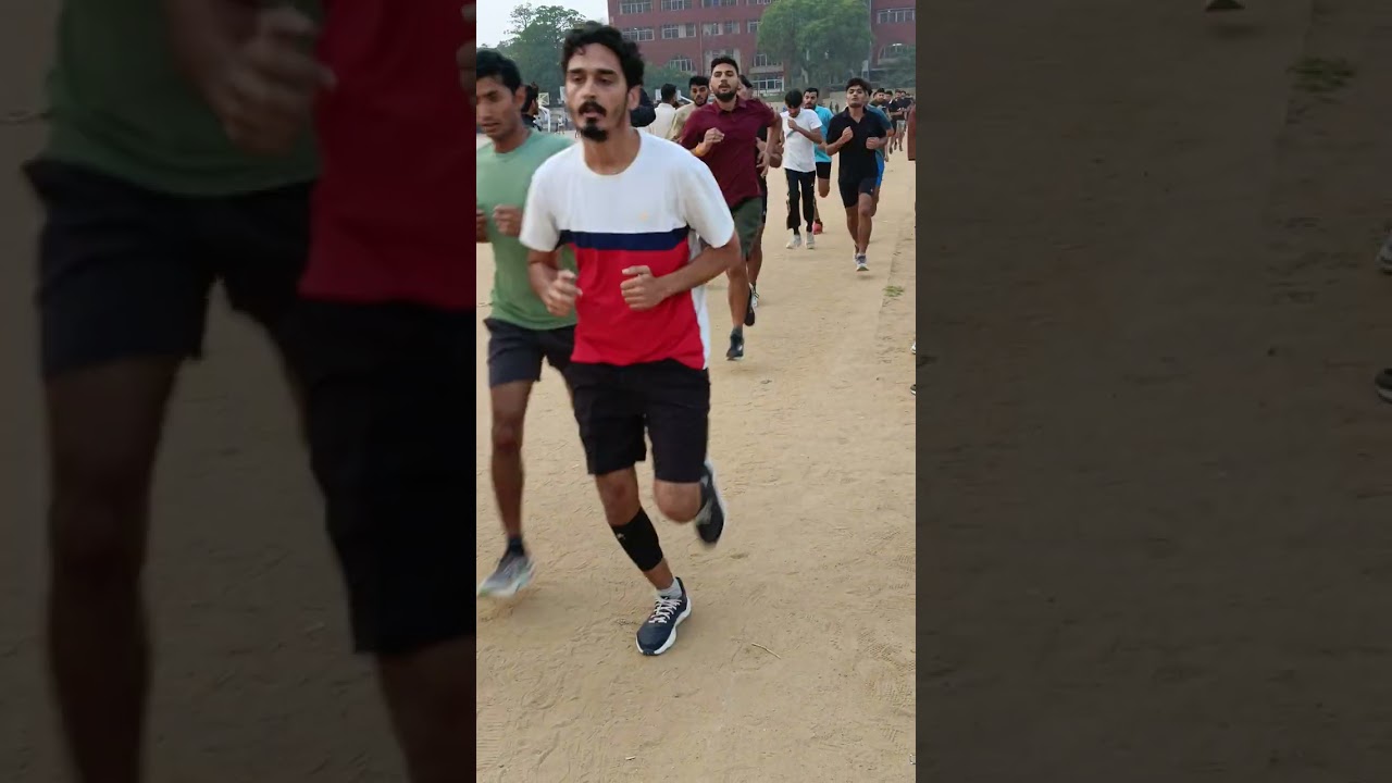 Today Delhi police trial chitrakoot stadium #delhipolice #running #morning #trending #viral #follow 