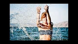 Teenage Mutants Feat. Andre Crom - Hanging On Original Mix