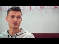 LASK-Kapitän Pavao Pervan trifft Hannes Trinkl