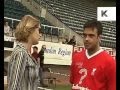 Capture de la vidéo Mark Owen And Robbie Williams  Celebrity Football Match 1997