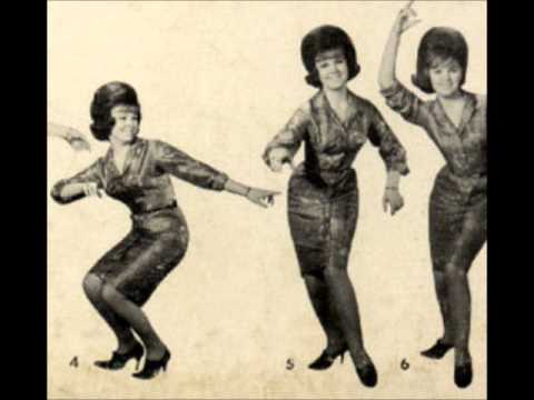 The Swallows - Alompak A Go Go
