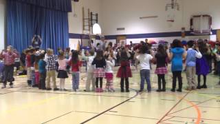 Kindergarten 2014  Chicken Dance
