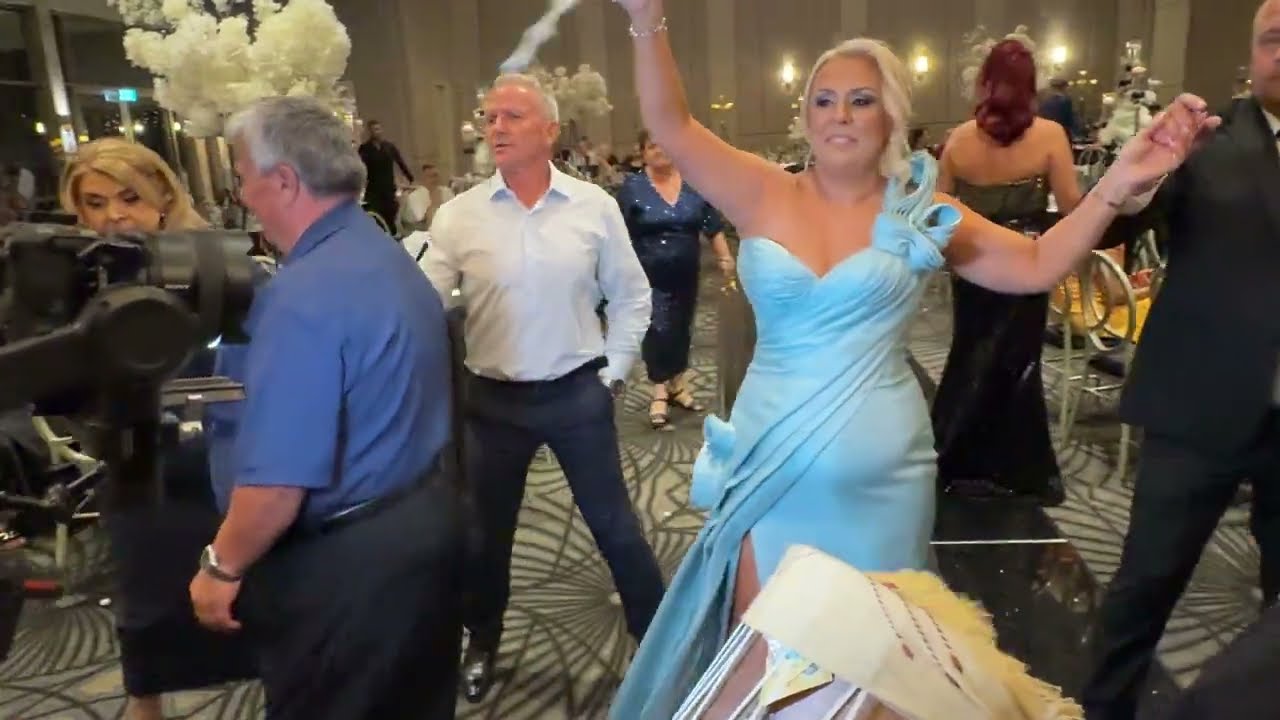 PESNA ORO ZA TETKATA NA NEVESTATA -VESELA SVADBA VO SYDNEY (TUSE & ARIA BAND)