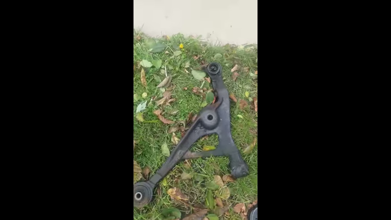 Steering wheel inner ball joint Replace# T4A12527 LR090900