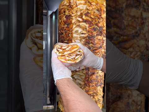 نبحث عن مدمن الشاورما ارسل الفيديو لصديقك   اكسبلور شاورما مطاعم