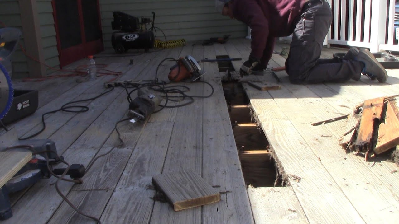 Replacing patio deck boards (easy way) - YouTube