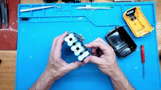 Temu DeWalt-Compatible 8Ah Battery Test: It Failed Hard | Teardown Part 1