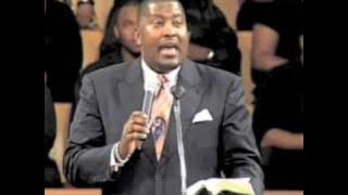 Pastor Dewey Smith Sings - Pass Me Not