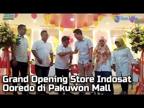 Grand Opening Store Indosat Ooredo di Pakuwon Mall Surabaya camera iphone 8 plus apk