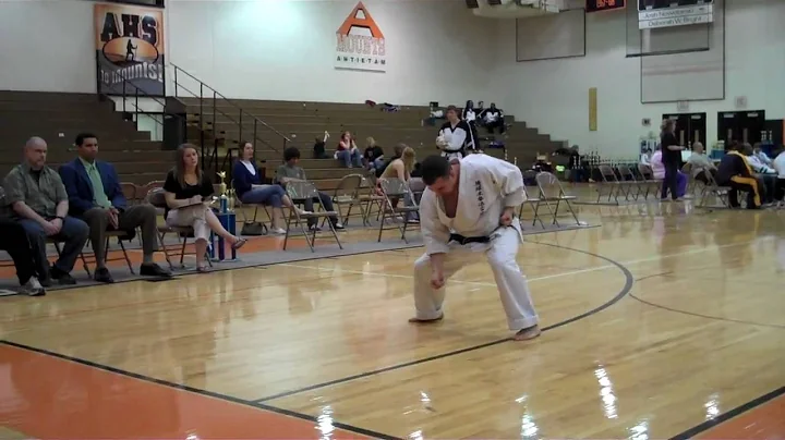 Bill Pugh performing Kata Passai