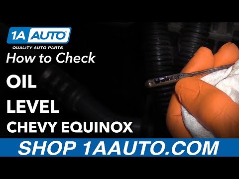 Video: Hur kollar man oljan på en Chevy Equinox?