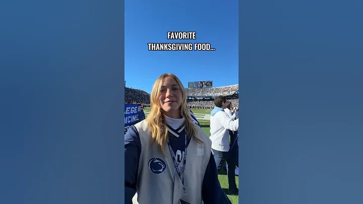 What’s your favorite Thanksgiving food? #shorts #thanksgiving #football #food #foodlover #college