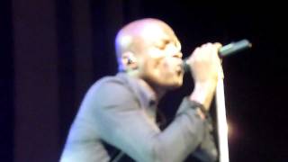 Seal en concert au Grand Rex de Paris - This is a man's world - part 1 - 08/07/2011