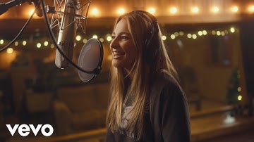 Erin Kinsey - different us 2.15.23 (same day sessions)