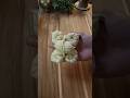Easy way to design beautiful cake dough.(p562)