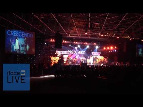 Crescendo(เครสเชนโด้) - เธอคือทุกอย่าง [เล่นสด 14/5/2017]
