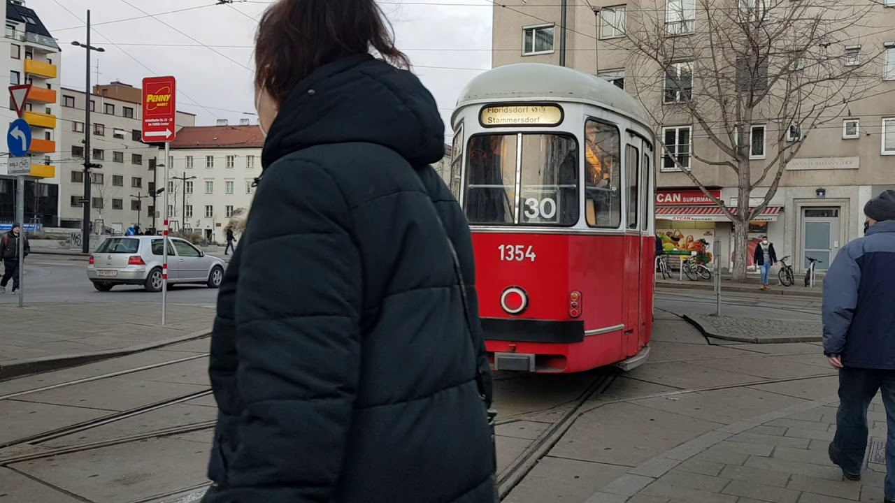 (Wiener Linien)E1,E2 auf den Linien 25,26 und 30