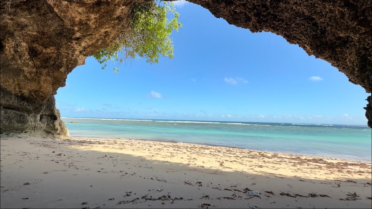 Беженец🇮🇩Бали. КРАСИВАЯ СВИДАНКА НА БУКИТЕ.СНОВА ПЛЮЮ НА ЗОНУ КОМФОРТА И ПРЯЧУСЬ НА ПЛЯЖЕ С БАЛИЙКОЙ