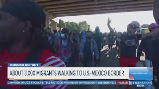 About 3,000 migrants walking to U.S. - Mexico border | Morning in America
