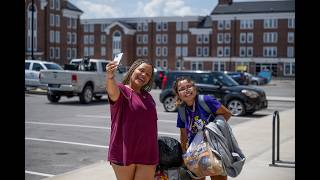 Residential Life Tour with a Resident Assistant