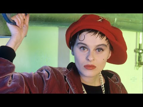 What Happened To Lisa Stansfield | Why She Hated Being Referred To As A Blue-Eyed Soul Singer