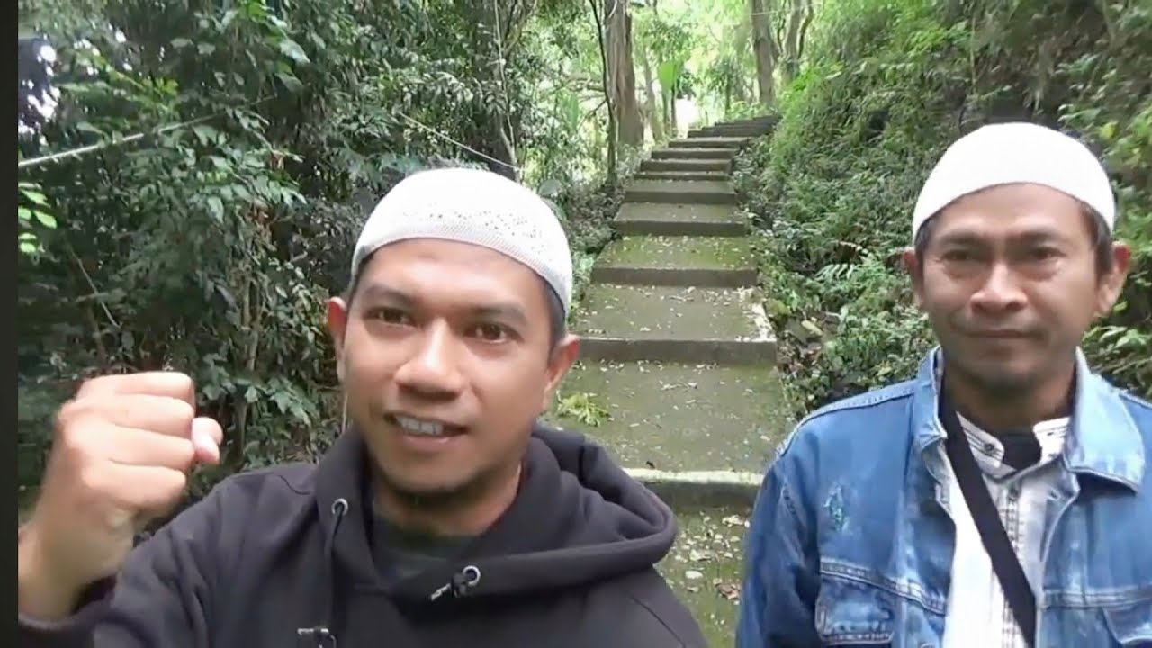 Ziarah ke Puncak Gunung Jaya, Makam Syekh Madekur, Syekh Hasan Basri & Sumur Kejayaan (dokumentasi)