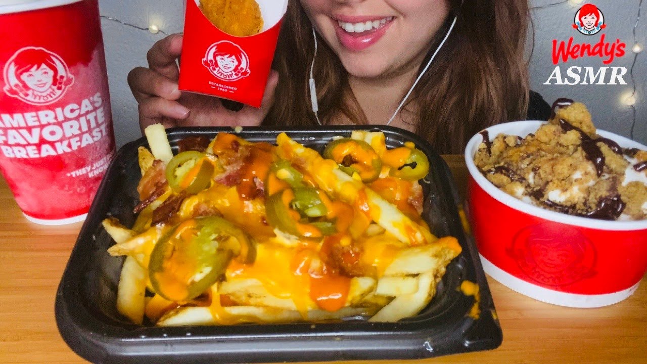 ASMR WENDY'S BACON JALAPENO FRIES, SPICY NUGGETS, COOKIE SUNDAE