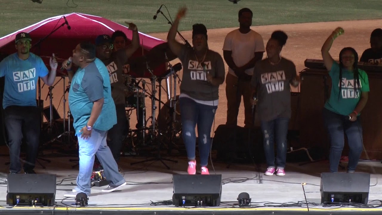Bless the Lord by Anthony Brown  (Kenny Smith with Pure N Heart) at Baseball Stadium