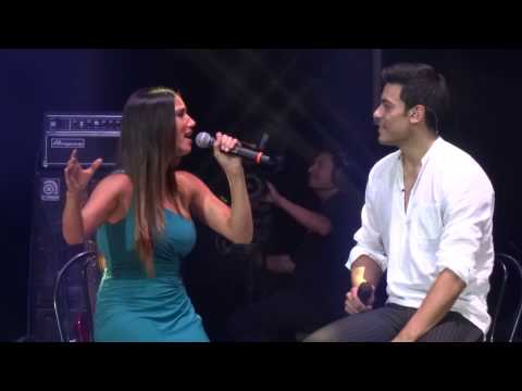 Carlos Rivera ft. India Martnez - A tu vera - Teatro Metroplitan (05-Jul-2014)