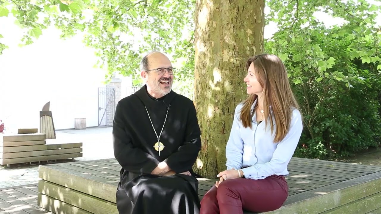 Frag den Mönch: Was macht man als Abt? Und wie wird man Abt?