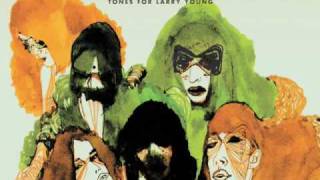 MADLIB&#39;S LAST ELECTRO-ACOUSTIC SPACE JAZZ &amp; PERCUSSION ENSEMBLE - TONES FOR LARRY YOUNG