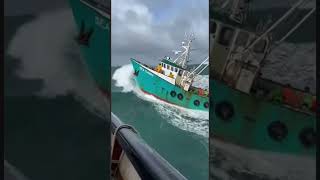 Massive Ocean 🌊 Waves vs Ship in Storm 🚢 #shorts #ocean #Sea #killerwaves