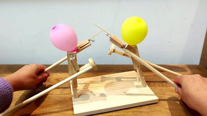 2024 New Handmade Wooden Fencing Puppets, Wooden Bots Battle Game for 2  Players，Fast-Paced Balloon Fight, Whack a Balloon Party