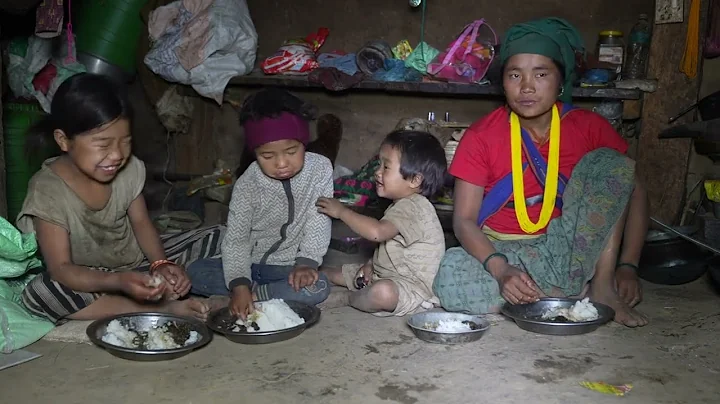 Cooking and eating delicious food by sharing in village || Nepali village