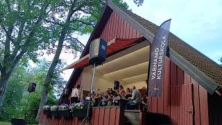 Live performance from Kulturskolan Värnamo adult choir.