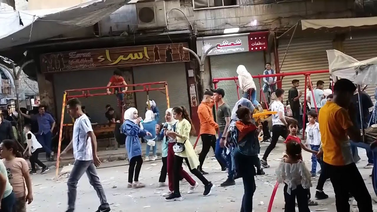 كاميرة تلفزيون سوريا تصور ألعاب الأطفال وبهجة العيد في حلب