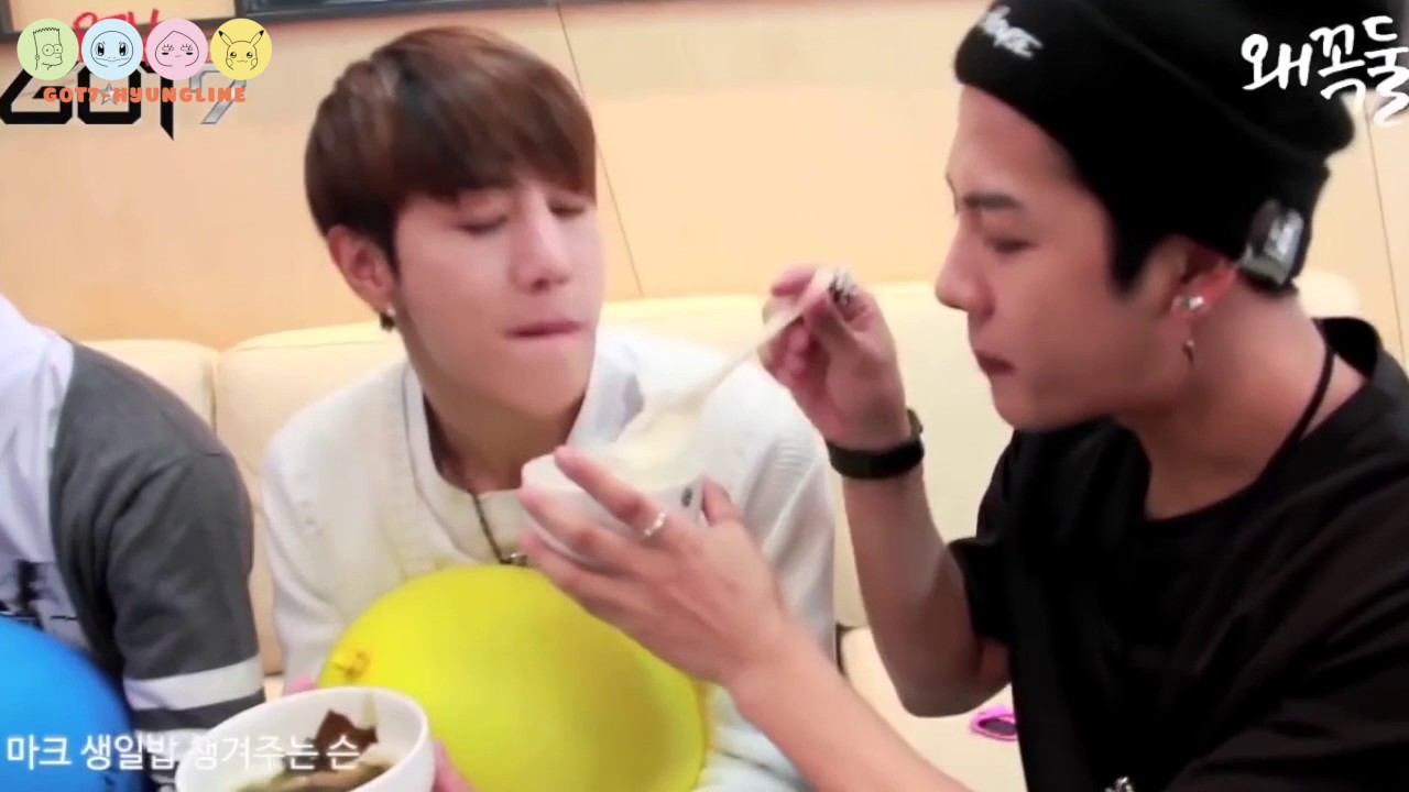 [JustForFun] GOT7 Mark-Cục Bông được cả nhà cưng chiều