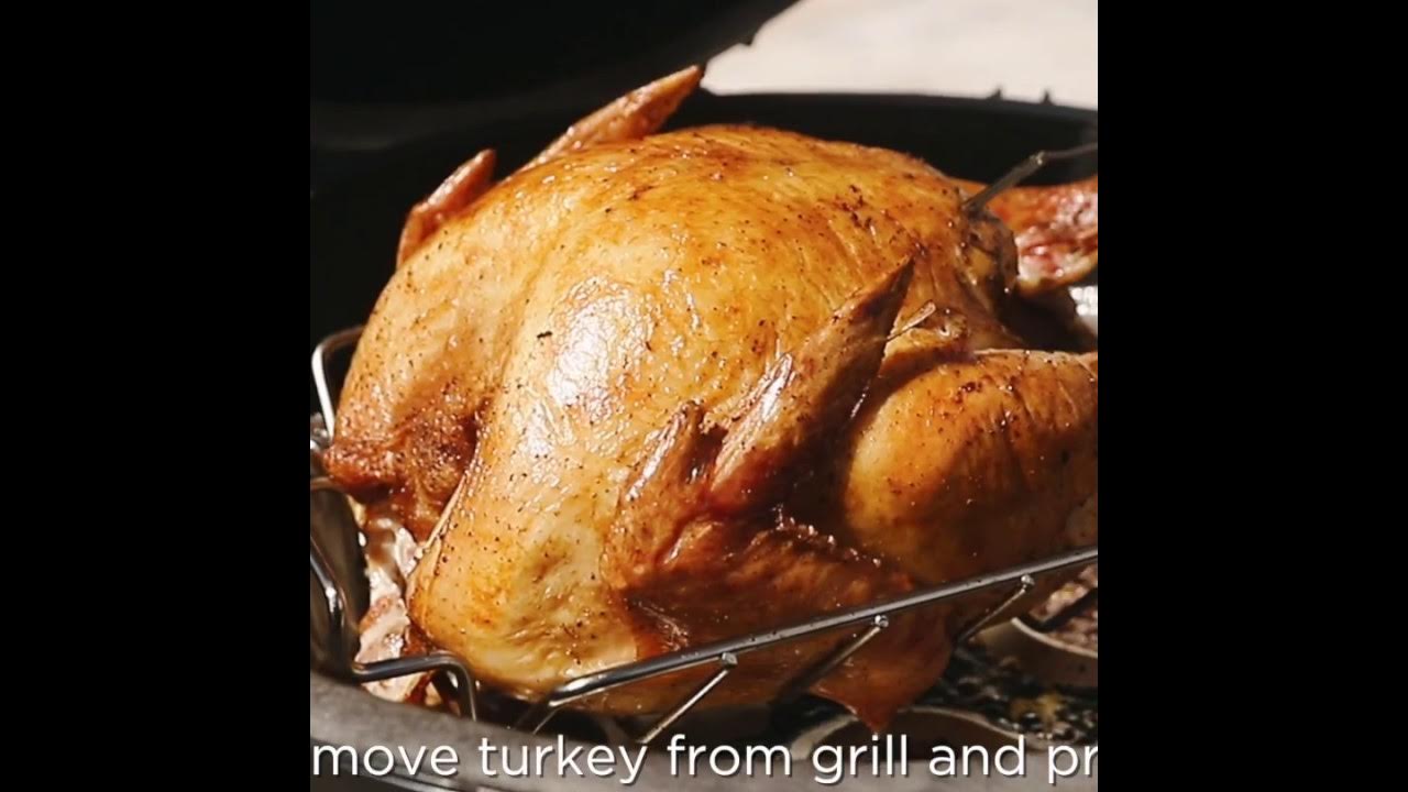 How to Make a Turkey on a Big Green Egg Grill YouTube
