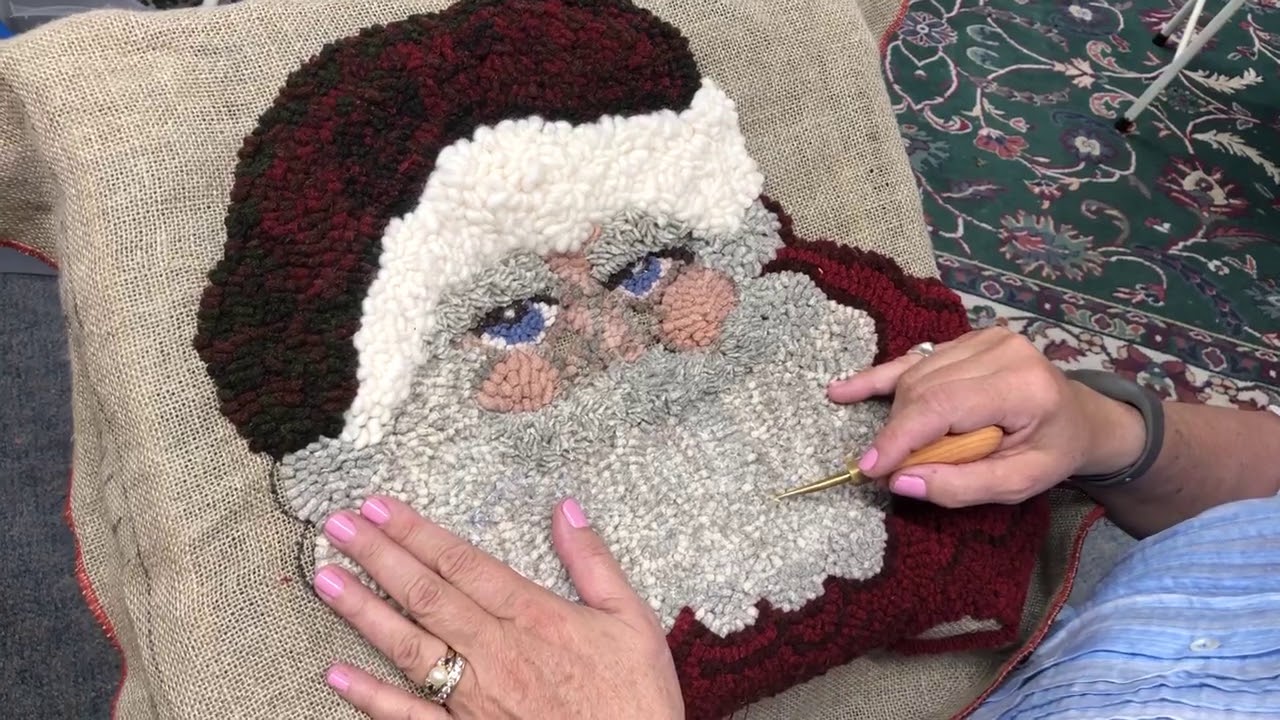 Adding Dimension To Your Rug Hooking with Lisanne