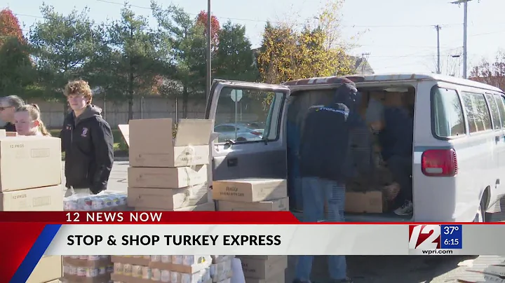Stop & Shop ‘Turkey Express’ delivers Thanksgiving meals to families in need