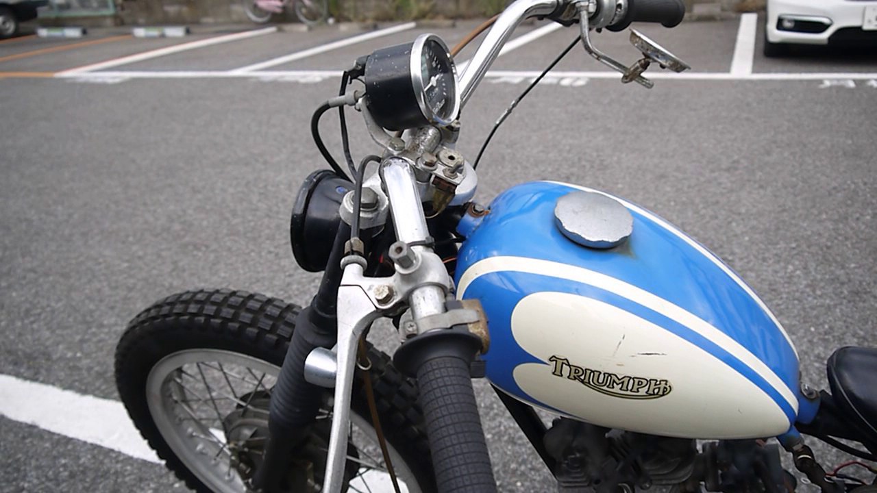 TRIUMPH T20 トライアンフ タイガーカブ 外観参考 - YouTube