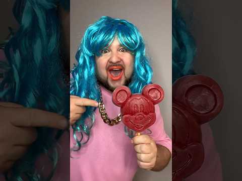 Гигантская мороженое Микки Маус ￼
